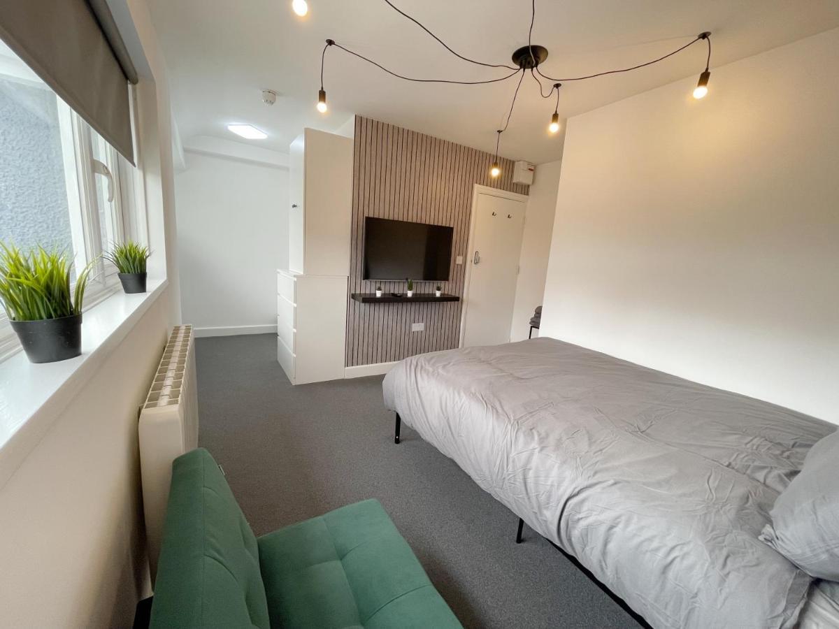 Cosy Bright Studio Apartment Close To Wembley Stadium ロンドン エクステリア 写真